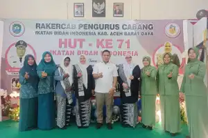 Bidan Diharapkan Mampu Tekan Angka Kematian Ibu dan Bayi