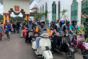 Kedatangan Anies ke Aceh Dikawal Rombongan Vespa