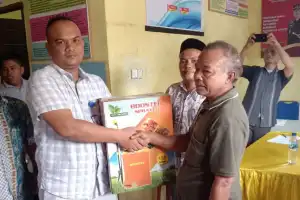 125 KK di Aceh Singkil Terima Bantuan Alat Pertanian
