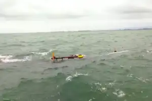 Kapal Nelayan Aceh Barat Terbalik Dihamtam Ombak di Nagan Raya