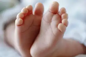 Janin Ibu Hamil Meninggal Dunia Usai Ambulans Kecelakaan di Mane