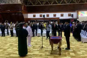 Achmad Marzuki Lantik PJ Bupati Aceh Tengah dan Aceh Tamiang