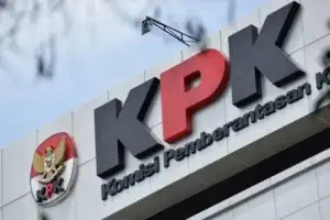 Ditangkap KPK, Ayah Merin Akan Segera Dibawa ke Jakarta