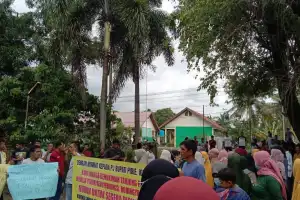 Warga Pidie Tolak Keberadaan Pengungsi Rohingya