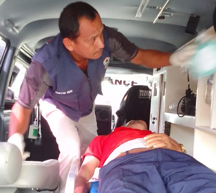 Seorang Kakek asal Simeulue Tak Sadarkan Diri Saat Asyik Minum Teh di Warkop Aceh Barat