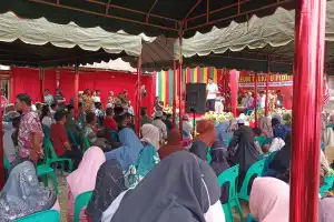 Abu Razak Resmikan Posko Pemenangan Mualem dan Sarjani di Padang Tiji