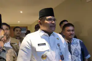 Pj Gubernur Dorong Percepatan Pembangunan Pabrik Minyak Goreng di Aceh
